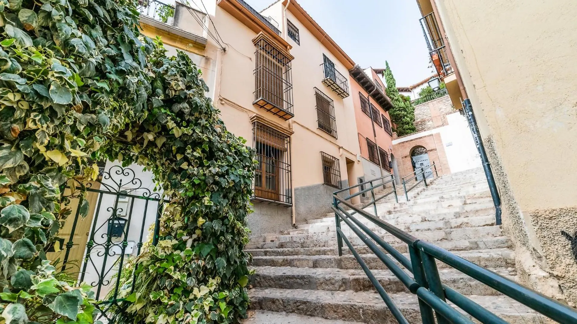 Magia Y Misterio Junto A La Alhambra Ven Y Vivela Apartamento Granada