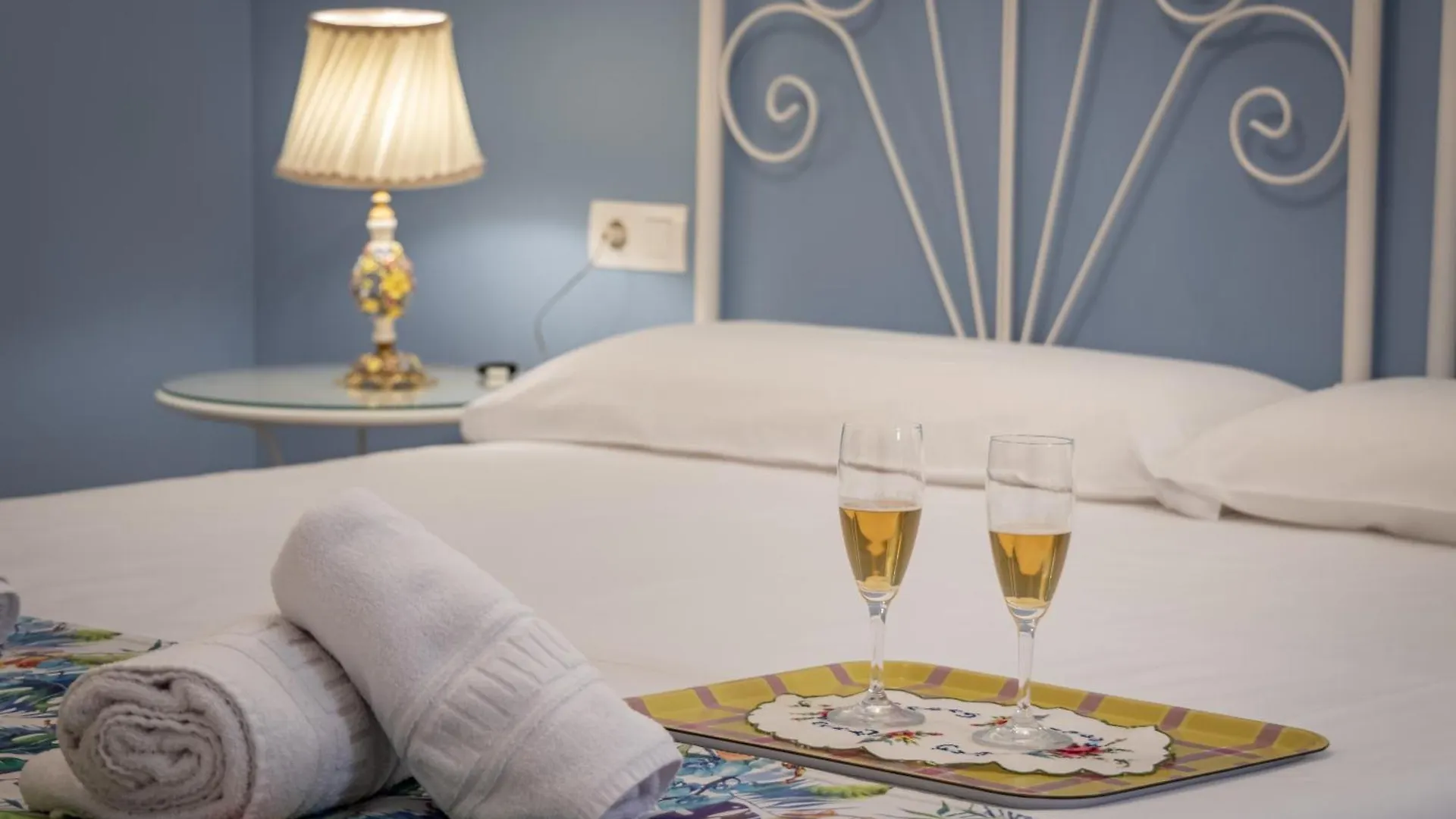 Magia Y Misterio Junto A La Alhambra Ven Y Vivela Apartamento Granada 0*,  Espanha